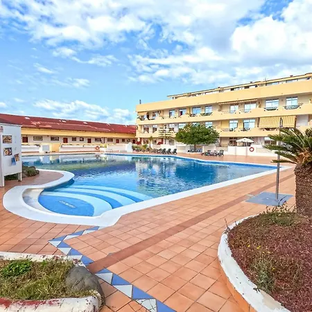 Holiday home Beautiful Spacious 1 Bedroom With A Pool, Marina Palace 608