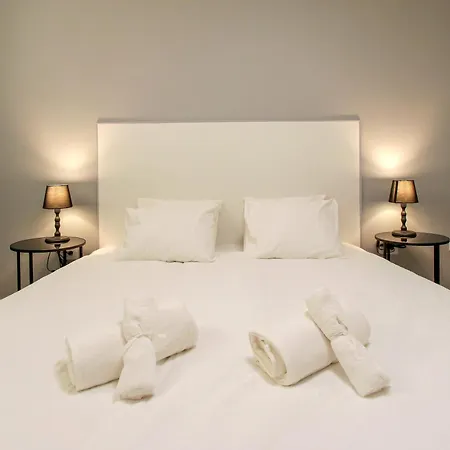Beautiful Spacious 1 Bedroom With A Pool, Marina Palace 608 Playa Paraiso (Tenerife)